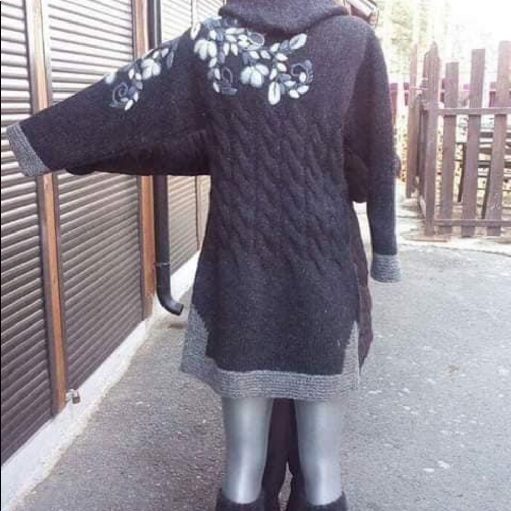 Sweaters hand made natural wool any size or model can be made